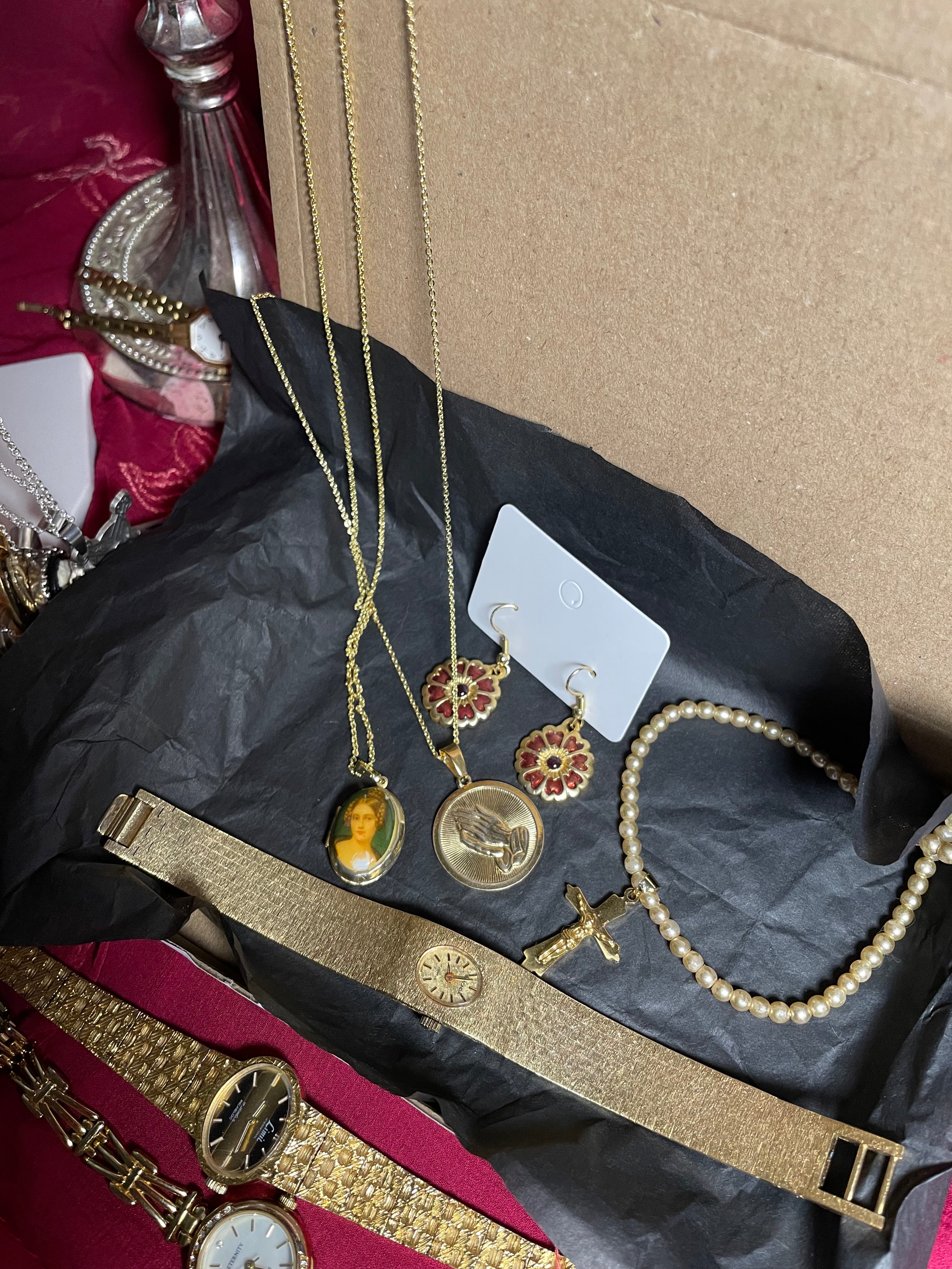Vintage Mystery Jewellery Box