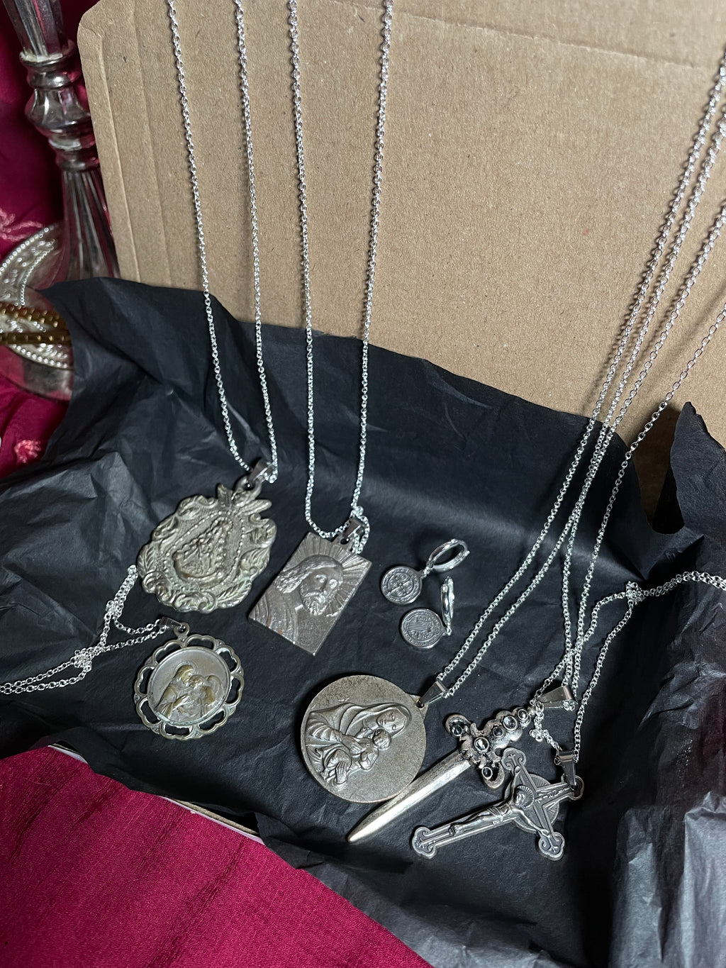 Vintage Mystery Jewellery Box