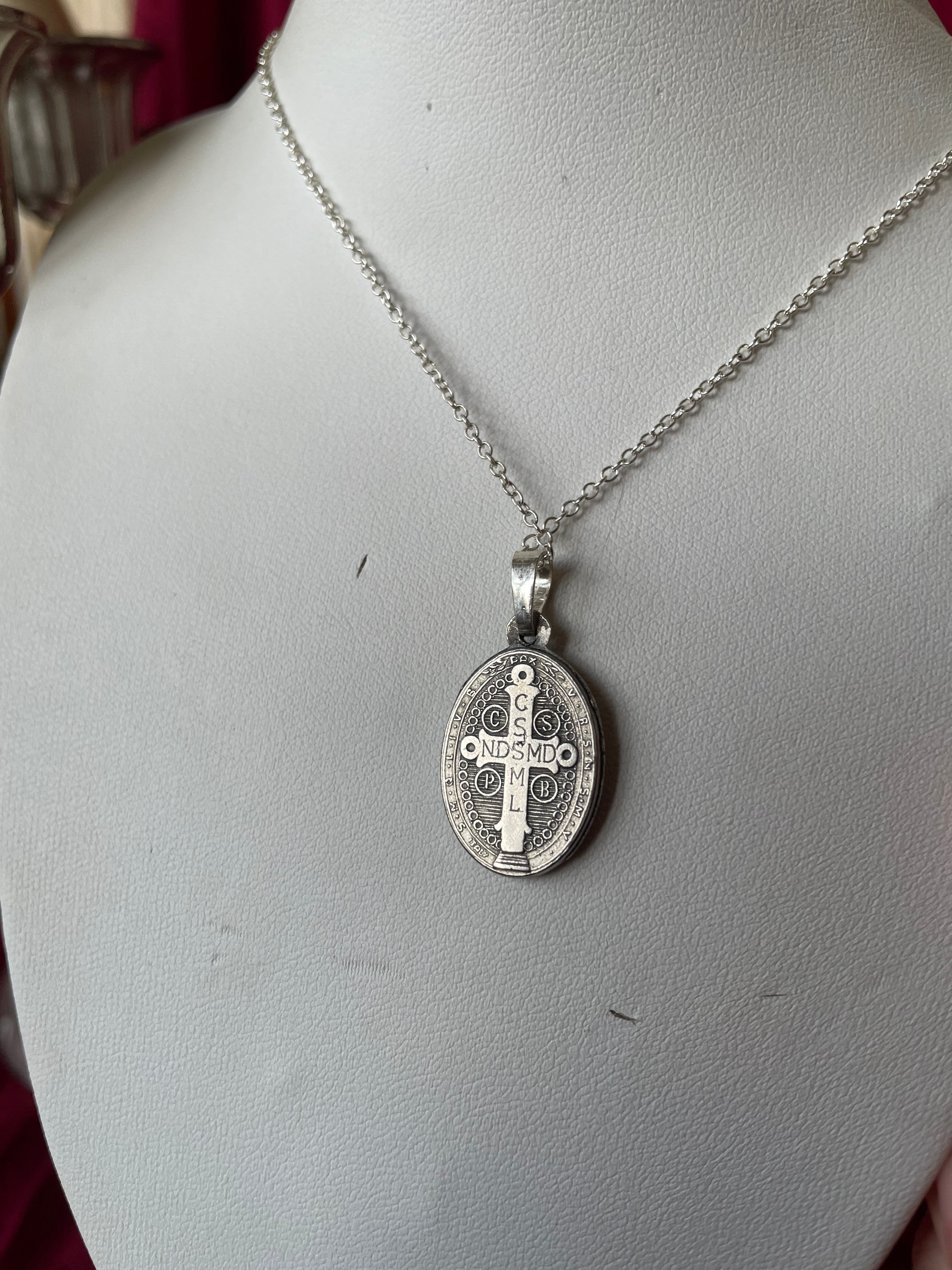 The Pilgrims Trinket Necklace