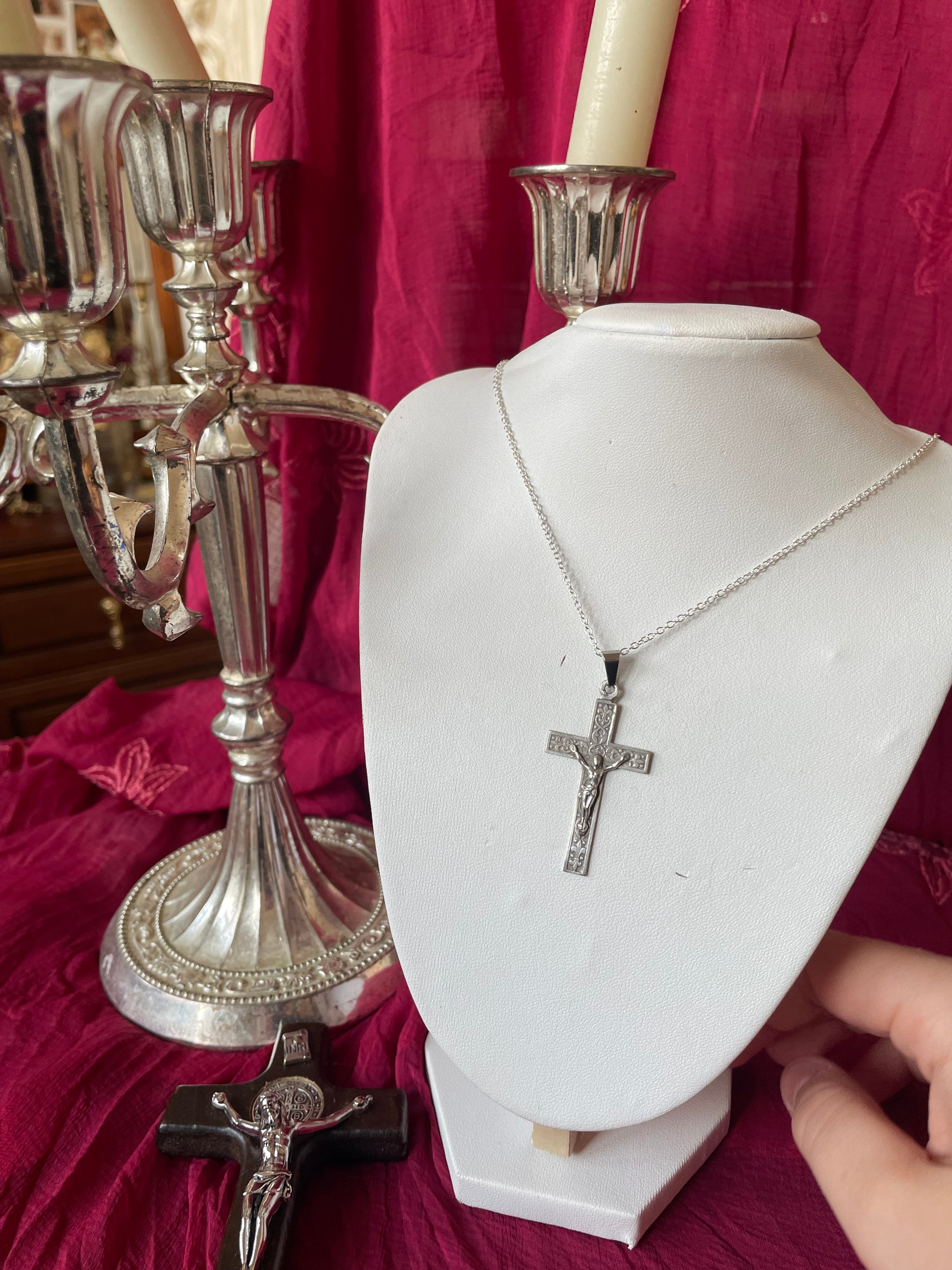 The Kiss Of The Crucifix Necklace