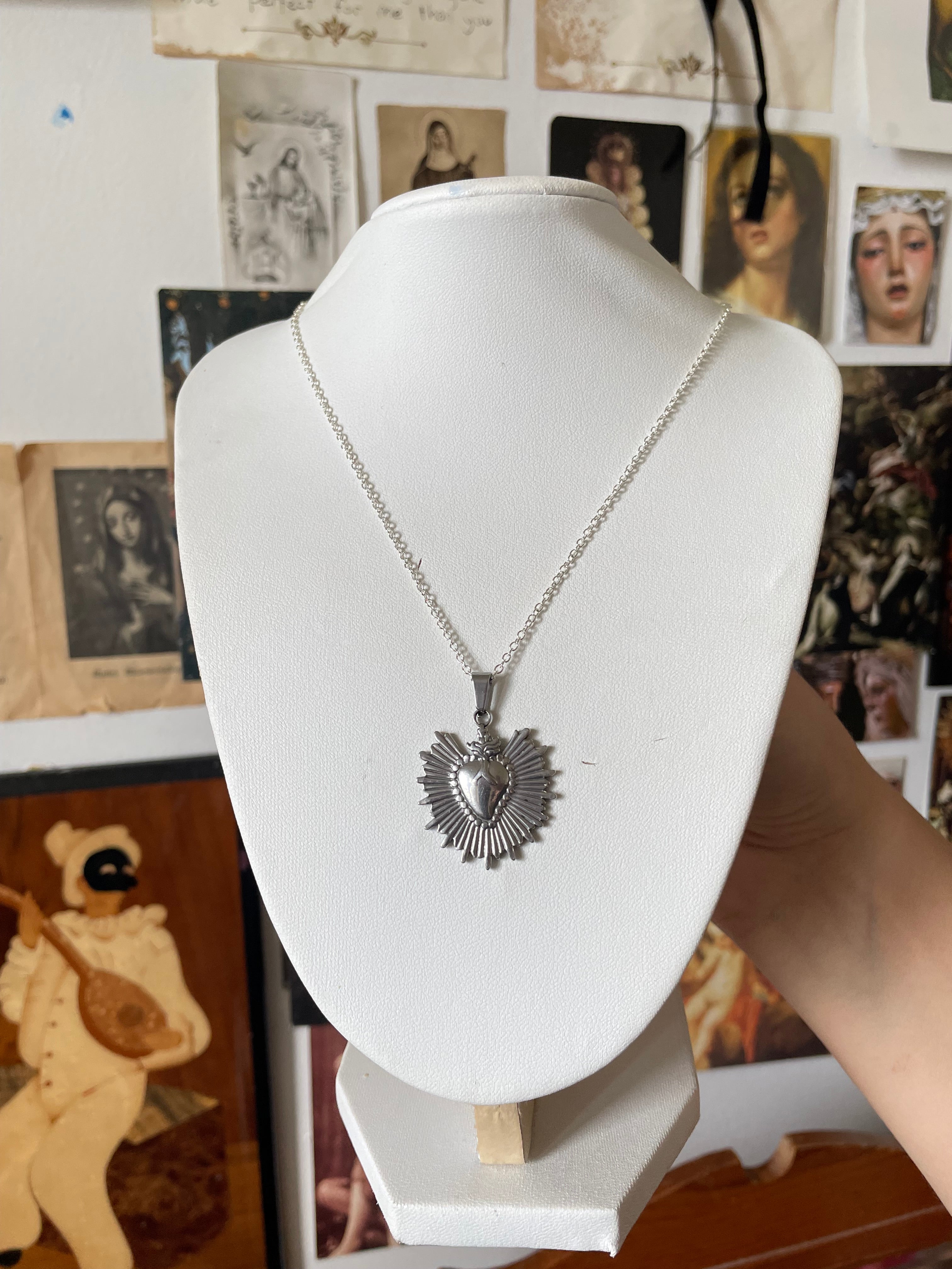 The Radiant Devotion Necklace