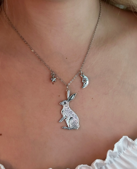 Hare’s Nocturne Necklace